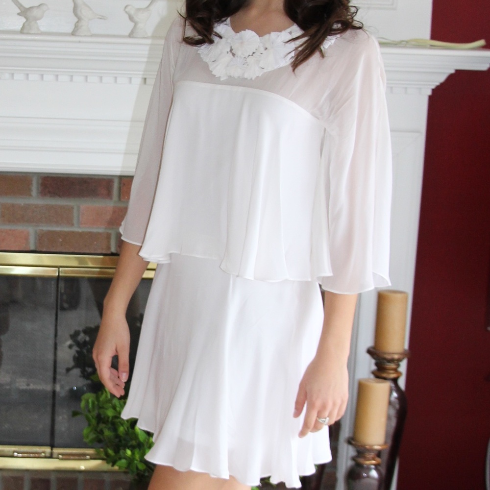 BCBGMaxAzria White cocktail Dress Size XS